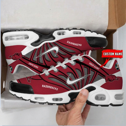 ELITE EDITION - NEW CUSTOMIZED NCAA CWS03 AKR AK RAZORBACKS UNISEX AIR MAX PLUS SNEAKERS