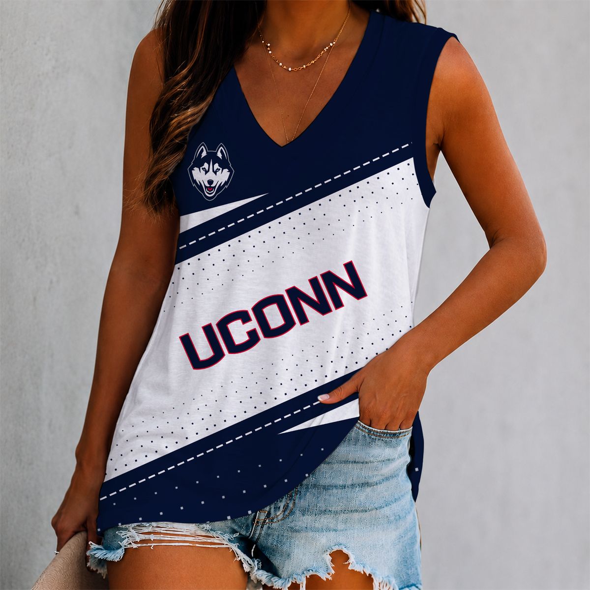 ELITE EDITION - NEW CUSTOMIZED NCAA CFH07 UCH UCONN HUSKIES WOMEN'S V-NECK TANK TOP