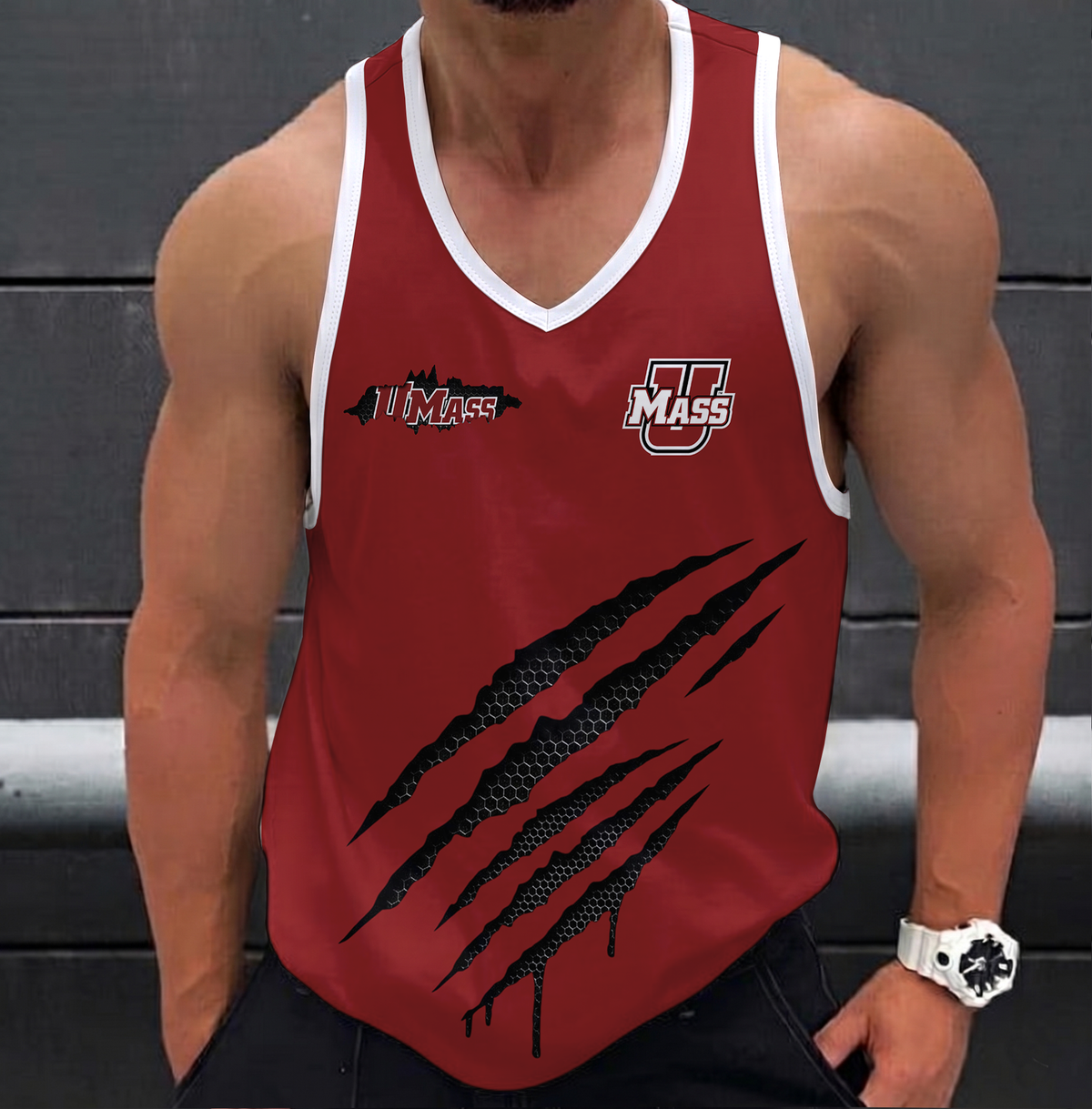 SPECIAL EDITION - NEW CUSTOMIZED NCAA CFH15 UMM UMASS MINUTEWOMEN UNISEX TANK TOP